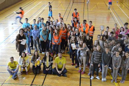 Gymnázium * Duhový den - akce studentského parlamentu