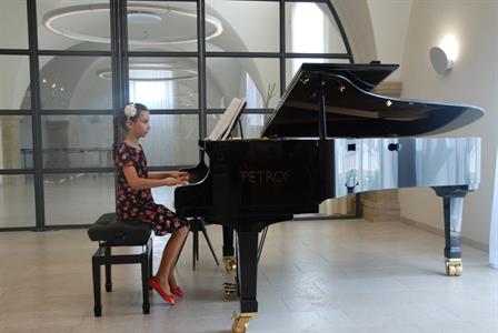 ZUŠ * Absolventský koncert klavíristky Jany Maršalkové