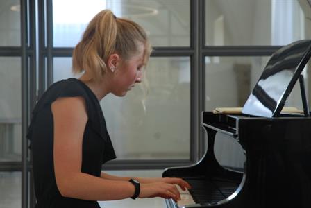 ZUŠ * Absolventský koncert klavíristky Jany Maršalkové