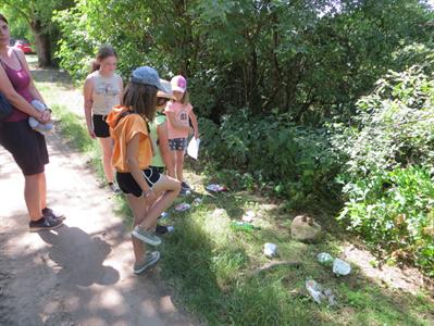 Myslivci * Děti se vydaly po stopách pytláka Floriána