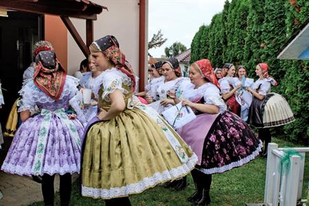 Folklor & tradice * VELKOPAVLOVICKÉ KROJOVANÉ HODY 2024 * Pondělí u druhé stárky