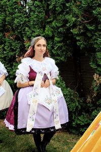 Folklor & tradice * VELKOPAVLOVICKÉ KROJOVANÉ HODY 2024 * Pondělí u druhé stárky