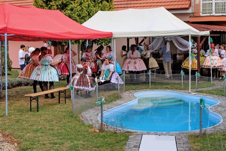 Folklor & tradice * VELKOPAVLOVICKÉ KROJOVANÉ HODY 2024 * Pondělí u druhé stárky