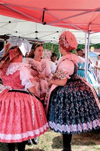 Folklor & tradice * VELKOPAVLOVICKÉ KROJOVANÉ HODY 2024 * Pondělí u druhé stárky