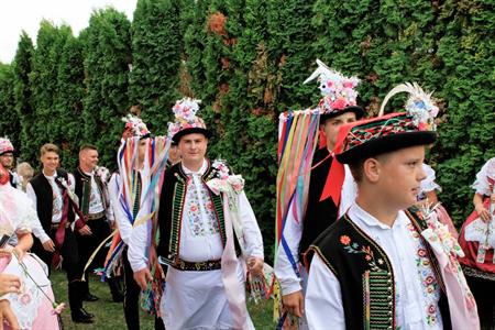 Folklor & tradice * VELKOPAVLOVICKÉ KROJOVANÉ HODY 2024 * Pondělí u druhé stárky