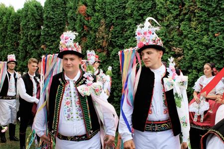Folklor & tradice * VELKOPAVLOVICKÉ KROJOVANÉ HODY 2024 * Pondělí u druhé stárky