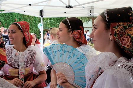 Folklor & tradice * VELKOPAVLOVICKÉ KROJOVANÉ HODY 2024 * Pondělí u druhé stárky
