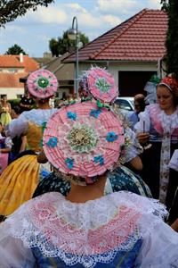 Folklor & tradice * VELKOPAVLOVICKÉ KROJOVANÉ HODY 2024 * Pondělí u druhé stárky
