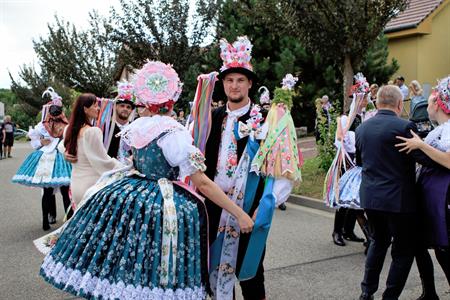 Folklor & tradice * VELKOPAVLOVICKÉ KROJOVANÉ HODY 2024 * Pondělí u druhé stárky