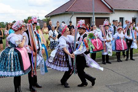 Folklor & tradice * VELKOPAVLOVICKÉ KROJOVANÉ HODY 2024 * Pondělí u druhé stárky