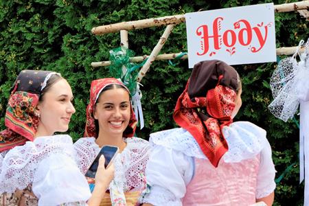 Folklor & tradice * VELKOPAVLOVICKÉ KROJOVANÉ HODY 2024 * Pondělí u druhé stárky
