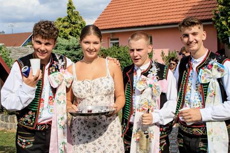 Folklor & tradice * VELKOPAVLOVICKÉ KROJOVANÉ HODY 2024 * Pondělí u druhé stárky