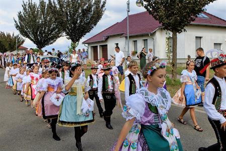 Folklor & tradice * VELKOPAVLOVICKÉ KROJOVANÉ HODY 2024 * Pondělí u druhé stárky