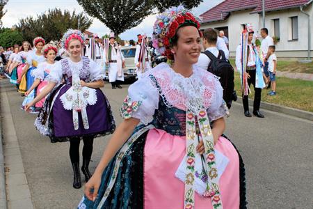 Folklor & tradice * VELKOPAVLOVICKÉ KROJOVANÉ HODY 2024 * Pondělí u druhé stárky