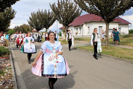 Folklor & tradice * VELKOPAVLOVICKÉ KROJOVANÉ HODY 2024 * Pondělí u druhé stárky