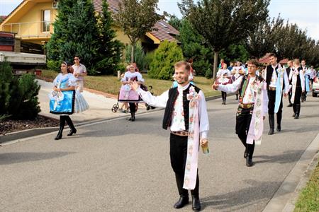 Folklor & tradice * VELKOPAVLOVICKÉ KROJOVANÉ HODY 2024 * Pondělí u druhé stárky