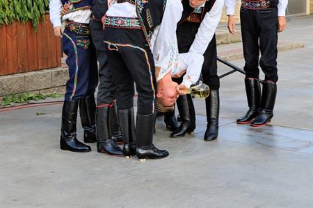 Folkór * Už víme, čí sú hody!