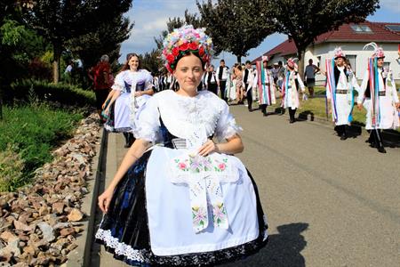 Kultura & folklor * HODY 2025 - Hodovní neděle 17. srpna 2025 - U první stárky Kláry Zborovské